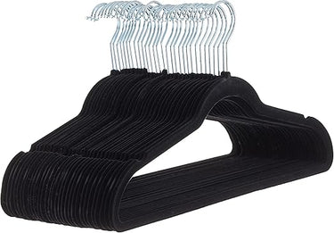 Amazon Basics Perchas de Terciopelo para Trajes - Paquete de 30, Negro